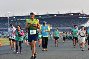 BIB: 516, 50899
                            <button type="button" onclick="openModal(10561193)" class="btn btn-primary btn-sm float-right btn-popup" data-toggle="modal" data-target=".modal-high-quality">
                        <i class="fas fa-shopping-cart"></i> Add to Cart
                    </button>
                                            <button type="button" onclick="isThisMe(10561193, true)" class="btn btn-success btn-sm float-right btn-popup btn-isme hidden" data-toggle="tooltip" data-placement="bottom" title="นี่คือรูปของคุณใช่ไหม คลิกที่นี่เพื่อเอาเข้าอัลบั้ม">
                        <i class="fas fa-plus"></i> Add to album
                    </button>
                    <button type="button" onclick="isThisMe(10561193, false)" class="btn btn-warning btn-sm float-right btn-popup btn-isnotme hidden">
                        <i class="fas fa-ban"></i> Remove from album
                    </button>