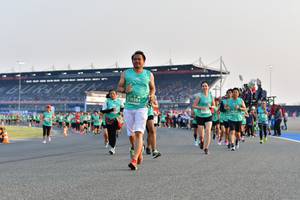 BIB: 50384
                            <button type="button" onclick="openModal(10545522)" class="btn btn-primary btn-sm float-right btn-popup" data-toggle="modal" data-target=".modal-high-quality">
                        <i class="fas fa-shopping-cart"></i> Add to Cart
                    </button>
                                            <button type="button" onclick="isThisMe(10545522, true)" class="btn btn-success btn-sm float-right btn-popup btn-isme hidden" data-toggle="tooltip" data-placement="bottom" title="นี่คือรูปของคุณใช่ไหม คลิกที่นี่เพื่อเอาเข้าอัลบั้ม">
                        <i class="fas fa-plus"></i> Add to album
                    </button>
                    <button type="button" onclick="isThisMe(10545522, false)" class="btn btn-warning btn-sm float-right btn-popup btn-isnotme hidden">
                        <i class="fas fa-ban"></i> Remove from album
                    </button>