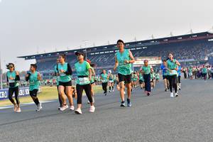 BIB: 1017, 2616
                            <button type="button" onclick="openModal(10544838)" class="btn btn-primary btn-sm float-right btn-popup" data-toggle="modal" data-target=".modal-high-quality">
                        <i class="fas fa-shopping-cart"></i> Add to Cart
                    </button>
                                            <button type="button" onclick="isThisMe(10544838, true)" class="btn btn-success btn-sm float-right btn-popup btn-isme hidden" data-toggle="tooltip" data-placement="bottom" title="นี่คือรูปของคุณใช่ไหม คลิกที่นี่เพื่อเอาเข้าอัลบั้ม">
                        <i class="fas fa-plus"></i> Add to album
                    </button>
                    <button type="button" onclick="isThisMe(10544838, false)" class="btn btn-warning btn-sm float-right btn-popup btn-isnotme hidden">
                        <i class="fas fa-ban"></i> Remove from album
                    </button>