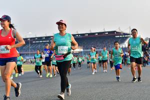 BIB: 50839, 52925, 50396
                            <button type="button" onclick="openModal(10550214)" class="btn btn-primary btn-sm float-right btn-popup" data-toggle="modal" data-target=".modal-high-quality">
                        <i class="fas fa-shopping-cart"></i> Add to Cart
                    </button>
                                            <button type="button" onclick="isThisMe(10550214, true)" class="btn btn-success btn-sm float-right btn-popup btn-isme hidden" data-toggle="tooltip" data-placement="bottom" title="นี่คือรูปของคุณใช่ไหม คลิกที่นี่เพื่อเอาเข้าอัลบั้ม">
                        <i class="fas fa-plus"></i> Add to album
                    </button>
                    <button type="button" onclick="isThisMe(10550214, false)" class="btn btn-warning btn-sm float-right btn-popup btn-isnotme hidden">
                        <i class="fas fa-ban"></i> Remove from album
                    </button>