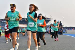 BIB: 51994, 50984
                            <button type="button" onclick="openModal(10552076)" class="btn btn-primary btn-sm float-right btn-popup" data-toggle="modal" data-target=".modal-high-quality">
                        <i class="fas fa-shopping-cart"></i> Add to Cart
                    </button>
                                            <button type="button" onclick="isThisMe(10552076, true)" class="btn btn-success btn-sm float-right btn-popup btn-isme hidden" data-toggle="tooltip" data-placement="bottom" title="นี่คือรูปของคุณใช่ไหม คลิกที่นี่เพื่อเอาเข้าอัลบั้ม">
                        <i class="fas fa-plus"></i> Add to album
                    </button>
                    <button type="button" onclick="isThisMe(10552076, false)" class="btn btn-warning btn-sm float-right btn-popup btn-isnotme hidden">
                        <i class="fas fa-ban"></i> Remove from album
                    </button>