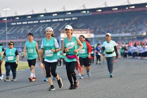 BIB: 50859, 52290
                            <button type="button" onclick="openModal(10564053)" class="btn btn-primary btn-sm float-right btn-popup" data-toggle="modal" data-target=".modal-high-quality">
                        <i class="fas fa-shopping-cart"></i> Add to Cart
                    </button>
                                            <button type="button" onclick="isThisMe(10564053, true)" class="btn btn-success btn-sm float-right btn-popup btn-isme hidden" data-toggle="tooltip" data-placement="bottom" title="นี่คือรูปของคุณใช่ไหม คลิกที่นี่เพื่อเอาเข้าอัลบั้ม">
                        <i class="fas fa-plus"></i> Add to album
                    </button>
                    <button type="button" onclick="isThisMe(10564053, false)" class="btn btn-warning btn-sm float-right btn-popup btn-isnotme hidden">
                        <i class="fas fa-ban"></i> Remove from album
                    </button>