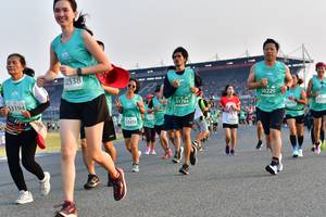 BIB: 2538, 50229, 51784, 5272, 53194, 52478
                            <button type="button" onclick="openModal(10545571)" class="btn btn-primary btn-sm float-right btn-popup" data-toggle="modal" data-target=".modal-high-quality">
                        <i class="fas fa-shopping-cart"></i> Add to Cart
                    </button>
                                            <button type="button" onclick="isThisMe(10545571, true)" class="btn btn-success btn-sm float-right btn-popup btn-isme hidden" data-toggle="tooltip" data-placement="bottom" title="นี่คือรูปของคุณใช่ไหม คลิกที่นี่เพื่อเอาเข้าอัลบั้ม">
                        <i class="fas fa-plus"></i> Add to album
                    </button>
                    <button type="button" onclick="isThisMe(10545571, false)" class="btn btn-warning btn-sm float-right btn-popup btn-isnotme hidden">
                        <i class="fas fa-ban"></i> Remove from album
                    </button>