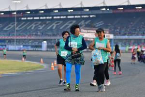 BIB: 1129, 5321
                            <button type="button" onclick="openModal(10564759)" class="btn btn-primary btn-sm float-right btn-popup" data-toggle="modal" data-target=".modal-high-quality">
                        <i class="fas fa-shopping-cart"></i> Add to Cart
                    </button>
                                            <button type="button" onclick="isThisMe(10564759, true)" class="btn btn-success btn-sm float-right btn-popup btn-isme hidden" data-toggle="tooltip" data-placement="bottom" title="นี่คือรูปของคุณใช่ไหม คลิกที่นี่เพื่อเอาเข้าอัลบั้ม">
                        <i class="fas fa-plus"></i> Add to album
                    </button>
                    <button type="button" onclick="isThisMe(10564759, false)" class="btn btn-warning btn-sm float-right btn-popup btn-isnotme hidden">
                        <i class="fas fa-ban"></i> Remove from album
                    </button>