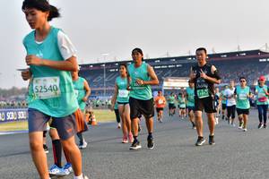 BIB: 52540, 51912
                            <button type="button" onclick="openModal(10545347)" class="btn btn-primary btn-sm float-right btn-popup" data-toggle="modal" data-target=".modal-high-quality">
                        <i class="fas fa-shopping-cart"></i> Add to Cart
                    </button>
                                            <button type="button" onclick="isThisMe(10545347, true)" class="btn btn-success btn-sm float-right btn-popup btn-isme hidden" data-toggle="tooltip" data-placement="bottom" title="นี่คือรูปของคุณใช่ไหม คลิกที่นี่เพื่อเอาเข้าอัลบั้ม">
                        <i class="fas fa-plus"></i> Add to album
                    </button>
                    <button type="button" onclick="isThisMe(10545347, false)" class="btn btn-warning btn-sm float-right btn-popup btn-isnotme hidden">
                        <i class="fas fa-ban"></i> Remove from album
                    </button>