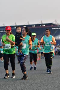 BIB: 51785, 152529
                            <button type="button" onclick="openModal(10562390)" class="btn btn-primary btn-sm float-right btn-popup" data-toggle="modal" data-target=".modal-high-quality">
                        <i class="fas fa-shopping-cart"></i> Add to Cart
                    </button>
                                            <button type="button" onclick="isThisMe(10562390, true)" class="btn btn-success btn-sm float-right btn-popup btn-isme hidden" data-toggle="tooltip" data-placement="bottom" title="นี่คือรูปของคุณใช่ไหม คลิกที่นี่เพื่อเอาเข้าอัลบั้ม">
                        <i class="fas fa-plus"></i> Add to album
                    </button>
                    <button type="button" onclick="isThisMe(10562390, false)" class="btn btn-warning btn-sm float-right btn-popup btn-isnotme hidden">
                        <i class="fas fa-ban"></i> Remove from album
                    </button>