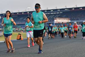 BIB: 50447, 3408
                            <button type="button" onclick="openModal(10561568)" class="btn btn-primary btn-sm float-right btn-popup" data-toggle="modal" data-target=".modal-high-quality">
                        <i class="fas fa-shopping-cart"></i> Add to Cart
                    </button>
                                            <button type="button" onclick="isThisMe(10561568, true)" class="btn btn-success btn-sm float-right btn-popup btn-isme hidden" data-toggle="tooltip" data-placement="bottom" title="นี่คือรูปของคุณใช่ไหม คลิกที่นี่เพื่อเอาเข้าอัลบั้ม">
                        <i class="fas fa-plus"></i> Add to album
                    </button>
                    <button type="button" onclick="isThisMe(10561568, false)" class="btn btn-warning btn-sm float-right btn-popup btn-isnotme hidden">
                        <i class="fas fa-ban"></i> Remove from album
                    </button>