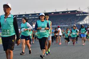 BIB: 51323, 51574
                            <button type="button" onclick="openModal(10561384)" class="btn btn-primary btn-sm float-right btn-popup" data-toggle="modal" data-target=".modal-high-quality">
                        <i class="fas fa-shopping-cart"></i> Add to Cart
                    </button>
                                            <button type="button" onclick="isThisMe(10561384, true)" class="btn btn-success btn-sm float-right btn-popup btn-isme hidden" data-toggle="tooltip" data-placement="bottom" title="นี่คือรูปของคุณใช่ไหม คลิกที่นี่เพื่อเอาเข้าอัลบั้ม">
                        <i class="fas fa-plus"></i> Add to album
                    </button>
                    <button type="button" onclick="isThisMe(10561384, false)" class="btn btn-warning btn-sm float-right btn-popup btn-isnotme hidden">
                        <i class="fas fa-ban"></i> Remove from album
                    </button>