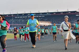 BIB: 51615, 50555
                            <button type="button" onclick="openModal(10561196)" class="btn btn-primary btn-sm float-right btn-popup" data-toggle="modal" data-target=".modal-high-quality">
                        <i class="fas fa-shopping-cart"></i> Add to Cart
                    </button>
                                            <button type="button" onclick="isThisMe(10561196, true)" class="btn btn-success btn-sm float-right btn-popup btn-isme hidden" data-toggle="tooltip" data-placement="bottom" title="นี่คือรูปของคุณใช่ไหม คลิกที่นี่เพื่อเอาเข้าอัลบั้ม">
                        <i class="fas fa-plus"></i> Add to album
                    </button>
                    <button type="button" onclick="isThisMe(10561196, false)" class="btn btn-warning btn-sm float-right btn-popup btn-isnotme hidden">
                        <i class="fas fa-ban"></i> Remove from album
                    </button>