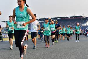 BIB: 528, 53180, 3062, 51131, 5284
                            <button type="button" onclick="openModal(10553502)" class="btn btn-primary btn-sm float-right btn-popup" data-toggle="modal" data-target=".modal-high-quality">
                        <i class="fas fa-shopping-cart"></i> Add to Cart
                    </button>
                                            <button type="button" onclick="isThisMe(10553502, true)" class="btn btn-success btn-sm float-right btn-popup btn-isme hidden" data-toggle="tooltip" data-placement="bottom" title="นี่คือรูปของคุณใช่ไหม คลิกที่นี่เพื่อเอาเข้าอัลบั้ม">
                        <i class="fas fa-plus"></i> Add to album
                    </button>
                    <button type="button" onclick="isThisMe(10553502, false)" class="btn btn-warning btn-sm float-right btn-popup btn-isnotme hidden">
                        <i class="fas fa-ban"></i> Remove from album
                    </button>