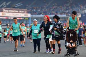 BIB: 51639, 0246, 53358, 702, 7028
                            <button type="button" onclick="openModal(10564595)" class="btn btn-primary btn-sm float-right btn-popup" data-toggle="modal" data-target=".modal-high-quality">
                        <i class="fas fa-shopping-cart"></i> Add to Cart
                    </button>
                                            <button type="button" onclick="isThisMe(10564595, true)" class="btn btn-success btn-sm float-right btn-popup btn-isme hidden" data-toggle="tooltip" data-placement="bottom" title="นี่คือรูปของคุณใช่ไหม คลิกที่นี่เพื่อเอาเข้าอัลบั้ม">
                        <i class="fas fa-plus"></i> Add to album
                    </button>
                    <button type="button" onclick="isThisMe(10564595, false)" class="btn btn-warning btn-sm float-right btn-popup btn-isnotme hidden">
                        <i class="fas fa-ban"></i> Remove from album
                    </button>