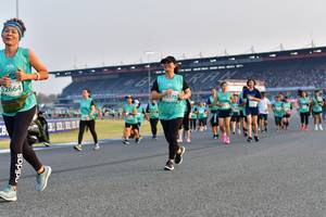 BIB: 2664
                            <button type="button" onclick="openModal(10553293)" class="btn btn-primary btn-sm float-right btn-popup" data-toggle="modal" data-target=".modal-high-quality">
                        <i class="fas fa-shopping-cart"></i> Add to Cart
                    </button>
                                            <button type="button" onclick="isThisMe(10553293, true)" class="btn btn-success btn-sm float-right btn-popup btn-isme hidden" data-toggle="tooltip" data-placement="bottom" title="นี่คือรูปของคุณใช่ไหม คลิกที่นี่เพื่อเอาเข้าอัลบั้ม">
                        <i class="fas fa-plus"></i> Add to album
                    </button>
                    <button type="button" onclick="isThisMe(10553293, false)" class="btn btn-warning btn-sm float-right btn-popup btn-isnotme hidden">
                        <i class="fas fa-ban"></i> Remove from album
                    </button>