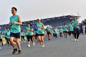 BIB: 0272, 52614, 160, 32528
                            <button type="button" onclick="openModal(10552630)" class="btn btn-primary btn-sm float-right btn-popup" data-toggle="modal" data-target=".modal-high-quality">
                        <i class="fas fa-shopping-cart"></i> Add to Cart
                    </button>
                                            <button type="button" onclick="isThisMe(10552630, true)" class="btn btn-success btn-sm float-right btn-popup btn-isme hidden" data-toggle="tooltip" data-placement="bottom" title="นี่คือรูปของคุณใช่ไหม คลิกที่นี่เพื่อเอาเข้าอัลบั้ม">
                        <i class="fas fa-plus"></i> Add to album
                    </button>
                    <button type="button" onclick="isThisMe(10552630, false)" class="btn btn-warning btn-sm float-right btn-popup btn-isnotme hidden">
                        <i class="fas fa-ban"></i> Remove from album
                    </button>