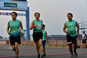 BIB: 1239838, 52604, 51721, 51903
                            <button type="button" onclick="openModal(10564979)" class="btn btn-primary btn-sm float-right btn-popup" data-toggle="modal" data-target=".modal-high-quality">
                        <i class="fas fa-shopping-cart"></i> Add to Cart
                    </button>
                                            <button type="button" onclick="isThisMe(10564979, true)" class="btn btn-success btn-sm float-right btn-popup btn-isme hidden" data-toggle="tooltip" data-placement="bottom" title="นี่คือรูปของคุณใช่ไหม คลิกที่นี่เพื่อเอาเข้าอัลบั้ม">
                        <i class="fas fa-plus"></i> Add to album
                    </button>
                    <button type="button" onclick="isThisMe(10564979, false)" class="btn btn-warning btn-sm float-right btn-popup btn-isnotme hidden">
                        <i class="fas fa-ban"></i> Remove from album
                    </button>