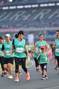 BIB: 505040, 52695, 10621096, 51510
                            <button type="button" onclick="openModal(10563622)" class="btn btn-primary btn-sm float-right btn-popup" data-toggle="modal" data-target=".modal-high-quality">
                        <i class="fas fa-shopping-cart"></i> Add to Cart
                    </button>
                                            <button type="button" onclick="isThisMe(10563622, true)" class="btn btn-success btn-sm float-right btn-popup btn-isme hidden" data-toggle="tooltip" data-placement="bottom" title="นี่คือรูปของคุณใช่ไหม คลิกที่นี่เพื่อเอาเข้าอัลบั้ม">
                        <i class="fas fa-plus"></i> Add to album
                    </button>
                    <button type="button" onclick="isThisMe(10563622, false)" class="btn btn-warning btn-sm float-right btn-popup btn-isnotme hidden">
                        <i class="fas fa-ban"></i> Remove from album
                    </button>