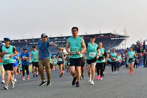 BIB: 50274, 2811, 50800
                            <button type="button" onclick="openModal(10558189)" class="btn btn-primary btn-sm float-right btn-popup" data-toggle="modal" data-target=".modal-high-quality">
                        <i class="fas fa-shopping-cart"></i> Add to Cart
                    </button>
                                            <button type="button" onclick="isThisMe(10558189, true)" class="btn btn-success btn-sm float-right btn-popup btn-isme hidden" data-toggle="tooltip" data-placement="bottom" title="นี่คือรูปของคุณใช่ไหม คลิกที่นี่เพื่อเอาเข้าอัลบั้ม">
                        <i class="fas fa-plus"></i> Add to album
                    </button>
                    <button type="button" onclick="isThisMe(10558189, false)" class="btn btn-warning btn-sm float-right btn-popup btn-isnotme hidden">
                        <i class="fas fa-ban"></i> Remove from album
                    </button>