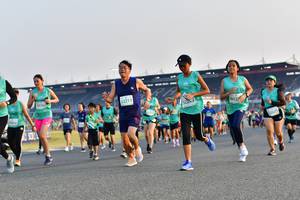 BIB: 5078, 52213, 802, 2625
                            <button type="button" onclick="openModal(10547391)" class="btn btn-primary btn-sm float-right btn-popup" data-toggle="modal" data-target=".modal-high-quality">
                        <i class="fas fa-shopping-cart"></i> Add to Cart
                    </button>
                                            <button type="button" onclick="isThisMe(10547391, true)" class="btn btn-success btn-sm float-right btn-popup btn-isme hidden" data-toggle="tooltip" data-placement="bottom" title="นี่คือรูปของคุณใช่ไหม คลิกที่นี่เพื่อเอาเข้าอัลบั้ม">
                        <i class="fas fa-plus"></i> Add to album
                    </button>
                    <button type="button" onclick="isThisMe(10547391, false)" class="btn btn-warning btn-sm float-right btn-popup btn-isnotme hidden">
                        <i class="fas fa-ban"></i> Remove from album
                    </button>