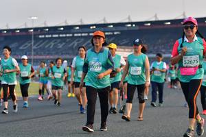 BIB: 52675, 52877
                            <button type="button" onclick="openModal(10561486)" class="btn btn-primary btn-sm float-right btn-popup" data-toggle="modal" data-target=".modal-high-quality">
                        <i class="fas fa-shopping-cart"></i> Add to Cart
                    </button>
                                            <button type="button" onclick="isThisMe(10561486, true)" class="btn btn-success btn-sm float-right btn-popup btn-isme hidden" data-toggle="tooltip" data-placement="bottom" title="นี่คือรูปของคุณใช่ไหม คลิกที่นี่เพื่อเอาเข้าอัลบั้ม">
                        <i class="fas fa-plus"></i> Add to album
                    </button>
                    <button type="button" onclick="isThisMe(10561486, false)" class="btn btn-warning btn-sm float-right btn-popup btn-isnotme hidden">
                        <i class="fas fa-ban"></i> Remove from album
                    </button>