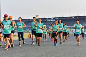 BIB: 1711, 52757, 52927, 1522, 52887, 2540
                            <button type="button" onclick="openModal(10545259)" class="btn btn-primary btn-sm float-right btn-popup" data-toggle="modal" data-target=".modal-high-quality">
                        <i class="fas fa-shopping-cart"></i> Add to Cart
                    </button>
                                            <button type="button" onclick="isThisMe(10545259, true)" class="btn btn-success btn-sm float-right btn-popup btn-isme hidden" data-toggle="tooltip" data-placement="bottom" title="นี่คือรูปของคุณใช่ไหม คลิกที่นี่เพื่อเอาเข้าอัลบั้ม">
                        <i class="fas fa-plus"></i> Add to album
                    </button>
                    <button type="button" onclick="isThisMe(10545259, false)" class="btn btn-warning btn-sm float-right btn-popup btn-isnotme hidden">
                        <i class="fas fa-ban"></i> Remove from album
                    </button>