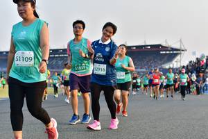 BIB: 51109, 51859, 52918, 3268
                            <button type="button" onclick="openModal(10550037)" class="btn btn-primary btn-sm float-right btn-popup" data-toggle="modal" data-target=".modal-high-quality">
                        <i class="fas fa-shopping-cart"></i> Add to Cart
                    </button>
                                            <button type="button" onclick="isThisMe(10550037, true)" class="btn btn-success btn-sm float-right btn-popup btn-isme hidden" data-toggle="tooltip" data-placement="bottom" title="นี่คือรูปของคุณใช่ไหม คลิกที่นี่เพื่อเอาเข้าอัลบั้ม">
                        <i class="fas fa-plus"></i> Add to album
                    </button>
                    <button type="button" onclick="isThisMe(10550037, false)" class="btn btn-warning btn-sm float-right btn-popup btn-isnotme hidden">
                        <i class="fas fa-ban"></i> Remove from album
                    </button>