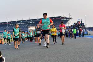 BIB: 52094
                            <button type="button" onclick="openModal(10560366)" class="btn btn-primary btn-sm float-right btn-popup" data-toggle="modal" data-target=".modal-high-quality">
                        <i class="fas fa-shopping-cart"></i> Add to Cart
                    </button>
                                            <button type="button" onclick="isThisMe(10560366, true)" class="btn btn-success btn-sm float-right btn-popup btn-isme hidden" data-toggle="tooltip" data-placement="bottom" title="นี่คือรูปของคุณใช่ไหม คลิกที่นี่เพื่อเอาเข้าอัลบั้ม">
                        <i class="fas fa-plus"></i> Add to album
                    </button>
                    <button type="button" onclick="isThisMe(10560366, false)" class="btn btn-warning btn-sm float-right btn-popup btn-isnotme hidden">
                        <i class="fas fa-ban"></i> Remove from album
                    </button>