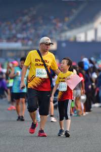 BIB: 50664, 1311
                            <button type="button" onclick="openModal(10564479)" class="btn btn-primary btn-sm float-right btn-popup" data-toggle="modal" data-target=".modal-high-quality">
                        <i class="fas fa-shopping-cart"></i> Add to Cart
                    </button>
                                            <button type="button" onclick="isThisMe(10564479, true)" class="btn btn-success btn-sm float-right btn-popup btn-isme hidden" data-toggle="tooltip" data-placement="bottom" title="นี่คือรูปของคุณใช่ไหม คลิกที่นี่เพื่อเอาเข้าอัลบั้ม">
                        <i class="fas fa-plus"></i> Add to album
                    </button>
                    <button type="button" onclick="isThisMe(10564479, false)" class="btn btn-warning btn-sm float-right btn-popup btn-isnotme hidden">
                        <i class="fas fa-ban"></i> Remove from album
                    </button>