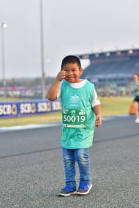 BIB: 50019
                            <button type="button" onclick="openModal(10564089)" class="btn btn-primary btn-sm float-right btn-popup" data-toggle="modal" data-target=".modal-high-quality">
                        <i class="fas fa-shopping-cart"></i> Add to Cart
                    </button>
                                            <button type="button" onclick="isThisMe(10564089, true)" class="btn btn-success btn-sm float-right btn-popup btn-isme hidden" data-toggle="tooltip" data-placement="bottom" title="นี่คือรูปของคุณใช่ไหม คลิกที่นี่เพื่อเอาเข้าอัลบั้ม">
                        <i class="fas fa-plus"></i> Add to album
                    </button>
                    <button type="button" onclick="isThisMe(10564089, false)" class="btn btn-warning btn-sm float-right btn-popup btn-isnotme hidden">
                        <i class="fas fa-ban"></i> Remove from album
                    </button>