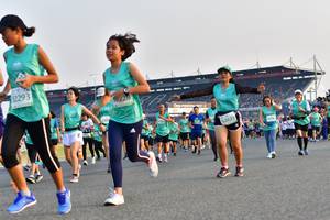 BIB: 52293, 52625
                            <button type="button" onclick="openModal(10547745)" class="btn btn-primary btn-sm float-right btn-popup" data-toggle="modal" data-target=".modal-high-quality">
                        <i class="fas fa-shopping-cart"></i> Add to Cart
                    </button>
                                            <button type="button" onclick="isThisMe(10547745, true)" class="btn btn-success btn-sm float-right btn-popup btn-isme hidden" data-toggle="tooltip" data-placement="bottom" title="นี่คือรูปของคุณใช่ไหม คลิกที่นี่เพื่อเอาเข้าอัลบั้ม">
                        <i class="fas fa-plus"></i> Add to album
                    </button>
                    <button type="button" onclick="isThisMe(10547745, false)" class="btn btn-warning btn-sm float-right btn-popup btn-isnotme hidden">
                        <i class="fas fa-ban"></i> Remove from album
                    </button>