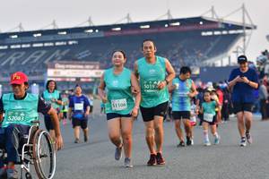 BIB: 50193, 51106, 52083
                            <button type="button" onclick="openModal(10564527)" class="btn btn-primary btn-sm float-right btn-popup" data-toggle="modal" data-target=".modal-high-quality">
                        <i class="fas fa-shopping-cart"></i> Add to Cart
                    </button>
                                            <button type="button" onclick="isThisMe(10564527, true)" class="btn btn-success btn-sm float-right btn-popup btn-isme hidden" data-toggle="tooltip" data-placement="bottom" title="นี่คือรูปของคุณใช่ไหม คลิกที่นี่เพื่อเอาเข้าอัลบั้ม">
                        <i class="fas fa-plus"></i> Add to album
                    </button>
                    <button type="button" onclick="isThisMe(10564527, false)" class="btn btn-warning btn-sm float-right btn-popup btn-isnotme hidden">
                        <i class="fas fa-ban"></i> Remove from album
                    </button>