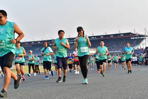 BIB: 183, 70306, 51237
                            <button type="button" onclick="openModal(10546519)" class="btn btn-primary btn-sm float-right btn-popup" data-toggle="modal" data-target=".modal-high-quality">
                        <i class="fas fa-shopping-cart"></i> Add to Cart
                    </button>
                                            <button type="button" onclick="isThisMe(10546519, true)" class="btn btn-success btn-sm float-right btn-popup btn-isme hidden" data-toggle="tooltip" data-placement="bottom" title="นี่คือรูปของคุณใช่ไหม คลิกที่นี่เพื่อเอาเข้าอัลบั้ม">
                        <i class="fas fa-plus"></i> Add to album
                    </button>
                    <button type="button" onclick="isThisMe(10546519, false)" class="btn btn-warning btn-sm float-right btn-popup btn-isnotme hidden">
                        <i class="fas fa-ban"></i> Remove from album
                    </button>