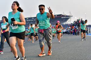 BIB: 50350, 1197
                            <button type="button" onclick="openModal(10546177)" class="btn btn-primary btn-sm float-right btn-popup" data-toggle="modal" data-target=".modal-high-quality">
                        <i class="fas fa-shopping-cart"></i> Add to Cart
                    </button>
                                            <button type="button" onclick="isThisMe(10546177, true)" class="btn btn-success btn-sm float-right btn-popup btn-isme hidden" data-toggle="tooltip" data-placement="bottom" title="นี่คือรูปของคุณใช่ไหม คลิกที่นี่เพื่อเอาเข้าอัลบั้ม">
                        <i class="fas fa-plus"></i> Add to album
                    </button>
                    <button type="button" onclick="isThisMe(10546177, false)" class="btn btn-warning btn-sm float-right btn-popup btn-isnotme hidden">
                        <i class="fas fa-ban"></i> Remove from album
                    </button>