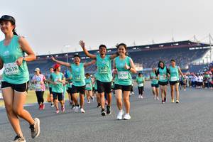 BIB: 52618, 50385, 50701
                            <button type="button" onclick="openModal(10544483)" class="btn btn-primary btn-sm float-right btn-popup" data-toggle="modal" data-target=".modal-high-quality">
                        <i class="fas fa-shopping-cart"></i> Add to Cart
                    </button>
                                            <button type="button" onclick="isThisMe(10544483, true)" class="btn btn-success btn-sm float-right btn-popup btn-isme hidden" data-toggle="tooltip" data-placement="bottom" title="นี่คือรูปของคุณใช่ไหม คลิกที่นี่เพื่อเอาเข้าอัลบั้ม">
                        <i class="fas fa-plus"></i> Add to album
                    </button>
                    <button type="button" onclick="isThisMe(10544483, false)" class="btn btn-warning btn-sm float-right btn-popup btn-isnotme hidden">
                        <i class="fas fa-ban"></i> Remove from album
                    </button>