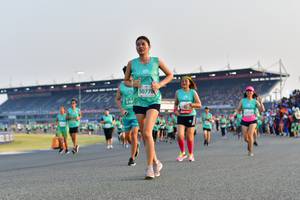 BIB: 0778, 518
                            <button type="button" onclick="openModal(10548935)" class="btn btn-primary btn-sm float-right btn-popup" data-toggle="modal" data-target=".modal-high-quality">
                        <i class="fas fa-shopping-cart"></i> Add to Cart
                    </button>
                                            <button type="button" onclick="isThisMe(10548935, true)" class="btn btn-success btn-sm float-right btn-popup btn-isme hidden" data-toggle="tooltip" data-placement="bottom" title="นี่คือรูปของคุณใช่ไหม คลิกที่นี่เพื่อเอาเข้าอัลบั้ม">
                        <i class="fas fa-plus"></i> Add to album
                    </button>
                    <button type="button" onclick="isThisMe(10548935, false)" class="btn btn-warning btn-sm float-right btn-popup btn-isnotme hidden">
                        <i class="fas fa-ban"></i> Remove from album
                    </button>