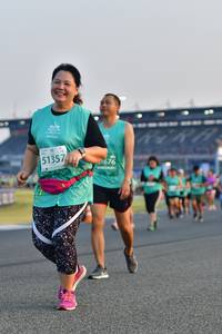 BIB: 51357, 1676
                            <button type="button" onclick="openModal(10561218)" class="btn btn-primary btn-sm float-right btn-popup" data-toggle="modal" data-target=".modal-high-quality">
                        <i class="fas fa-shopping-cart"></i> Add to Cart
                    </button>
                                            <button type="button" onclick="isThisMe(10561218, true)" class="btn btn-success btn-sm float-right btn-popup btn-isme hidden" data-toggle="tooltip" data-placement="bottom" title="นี่คือรูปของคุณใช่ไหม คลิกที่นี่เพื่อเอาเข้าอัลบั้ม">
                        <i class="fas fa-plus"></i> Add to album
                    </button>
                    <button type="button" onclick="isThisMe(10561218, false)" class="btn btn-warning btn-sm float-right btn-popup btn-isnotme hidden">
                        <i class="fas fa-ban"></i> Remove from album
                    </button>