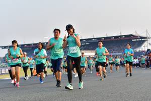 BIB: 70306, 51237
                            <button type="button" onclick="openModal(10546595)" class="btn btn-primary btn-sm float-right btn-popup" data-toggle="modal" data-target=".modal-high-quality">
                        <i class="fas fa-shopping-cart"></i> Add to Cart
                    </button>
                                            <button type="button" onclick="isThisMe(10546595, true)" class="btn btn-success btn-sm float-right btn-popup btn-isme hidden" data-toggle="tooltip" data-placement="bottom" title="นี่คือรูปของคุณใช่ไหม คลิกที่นี่เพื่อเอาเข้าอัลบั้ม">
                        <i class="fas fa-plus"></i> Add to album
                    </button>
                    <button type="button" onclick="isThisMe(10546595, false)" class="btn btn-warning btn-sm float-right btn-popup btn-isnotme hidden">
                        <i class="fas fa-ban"></i> Remove from album
                    </button>