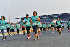 BIB: 51185, 51182, 51275
                            <button type="button" onclick="openModal(10559004)" class="btn btn-primary btn-sm float-right btn-popup" data-toggle="modal" data-target=".modal-high-quality">
                        <i class="fas fa-shopping-cart"></i> Add to Cart
                    </button>
                                            <button type="button" onclick="isThisMe(10559004, true)" class="btn btn-success btn-sm float-right btn-popup btn-isme hidden" data-toggle="tooltip" data-placement="bottom" title="นี่คือรูปของคุณใช่ไหม คลิกที่นี่เพื่อเอาเข้าอัลบั้ม">
                        <i class="fas fa-plus"></i> Add to album
                    </button>
                    <button type="button" onclick="isThisMe(10559004, false)" class="btn btn-warning btn-sm float-right btn-popup btn-isnotme hidden">
                        <i class="fas fa-ban"></i> Remove from album
                    </button>