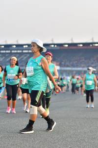 BIB: 1261
                            <button type="button" onclick="openModal(10562957)" class="btn btn-primary btn-sm float-right btn-popup" data-toggle="modal" data-target=".modal-high-quality">
                        <i class="fas fa-shopping-cart"></i> Add to Cart
                    </button>
                                            <button type="button" onclick="isThisMe(10562957, true)" class="btn btn-success btn-sm float-right btn-popup btn-isme hidden" data-toggle="tooltip" data-placement="bottom" title="นี่คือรูปของคุณใช่ไหม คลิกที่นี่เพื่อเอาเข้าอัลบั้ม">
                        <i class="fas fa-plus"></i> Add to album
                    </button>
                    <button type="button" onclick="isThisMe(10562957, false)" class="btn btn-warning btn-sm float-right btn-popup btn-isnotme hidden">
                        <i class="fas fa-ban"></i> Remove from album
                    </button>