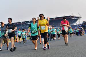 BIB: 5079, 52475, 50258, 50296
                            <button type="button" onclick="openModal(10560423)" class="btn btn-primary btn-sm float-right btn-popup" data-toggle="modal" data-target=".modal-high-quality">
                        <i class="fas fa-shopping-cart"></i> Add to Cart
                    </button>
                                            <button type="button" onclick="isThisMe(10560423, true)" class="btn btn-success btn-sm float-right btn-popup btn-isme hidden" data-toggle="tooltip" data-placement="bottom" title="นี่คือรูปของคุณใช่ไหม คลิกที่นี่เพื่อเอาเข้าอัลบั้ม">
                        <i class="fas fa-plus"></i> Add to album
                    </button>
                    <button type="button" onclick="isThisMe(10560423, false)" class="btn btn-warning btn-sm float-right btn-popup btn-isnotme hidden">
                        <i class="fas fa-ban"></i> Remove from album
                    </button>