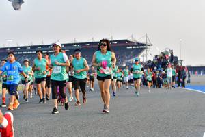 BIB: 52768, 978
                            <button type="button" onclick="openModal(10545936)" class="btn btn-primary btn-sm float-right btn-popup" data-toggle="modal" data-target=".modal-high-quality">
                        <i class="fas fa-shopping-cart"></i> Add to Cart
                    </button>
                                            <button type="button" onclick="isThisMe(10545936, true)" class="btn btn-success btn-sm float-right btn-popup btn-isme hidden" data-toggle="tooltip" data-placement="bottom" title="นี่คือรูปของคุณใช่ไหม คลิกที่นี่เพื่อเอาเข้าอัลบั้ม">
                        <i class="fas fa-plus"></i> Add to album
                    </button>
                    <button type="button" onclick="isThisMe(10545936, false)" class="btn btn-warning btn-sm float-right btn-popup btn-isnotme hidden">
                        <i class="fas fa-ban"></i> Remove from album
                    </button>