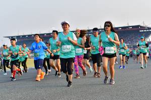 BIB: 52768, 52651, 50830, 0978
                            <button type="button" onclick="openModal(10545949)" class="btn btn-primary btn-sm float-right btn-popup" data-toggle="modal" data-target=".modal-high-quality">
                        <i class="fas fa-shopping-cart"></i> Add to Cart
                    </button>
                                            <button type="button" onclick="isThisMe(10545949, true)" class="btn btn-success btn-sm float-right btn-popup btn-isme hidden" data-toggle="tooltip" data-placement="bottom" title="นี่คือรูปของคุณใช่ไหม คลิกที่นี่เพื่อเอาเข้าอัลบั้ม">
                        <i class="fas fa-plus"></i> Add to album
                    </button>
                    <button type="button" onclick="isThisMe(10545949, false)" class="btn btn-warning btn-sm float-right btn-popup btn-isnotme hidden">
                        <i class="fas fa-ban"></i> Remove from album
                    </button>