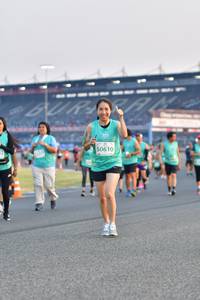 BIB: 0610
                            <button type="button" onclick="openModal(10563488)" class="btn btn-primary btn-sm float-right btn-popup" data-toggle="modal" data-target=".modal-high-quality">
                        <i class="fas fa-shopping-cart"></i> Add to Cart
                    </button>
                                            <button type="button" onclick="isThisMe(10563488, true)" class="btn btn-success btn-sm float-right btn-popup btn-isme hidden" data-toggle="tooltip" data-placement="bottom" title="นี่คือรูปของคุณใช่ไหม คลิกที่นี่เพื่อเอาเข้าอัลบั้ม">
                        <i class="fas fa-plus"></i> Add to album
                    </button>
                    <button type="button" onclick="isThisMe(10563488, false)" class="btn btn-warning btn-sm float-right btn-popup btn-isnotme hidden">
                        <i class="fas fa-ban"></i> Remove from album
                    </button>