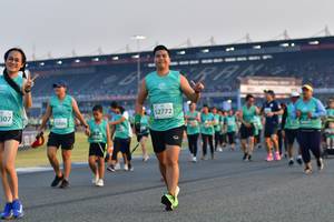 BIB: 52772, 307, 50043
                            <button type="button" onclick="openModal(10561310)" class="btn btn-primary btn-sm float-right btn-popup" data-toggle="modal" data-target=".modal-high-quality">
                        <i class="fas fa-shopping-cart"></i> Add to Cart
                    </button>
                                            <button type="button" onclick="isThisMe(10561310, true)" class="btn btn-success btn-sm float-right btn-popup btn-isme hidden" data-toggle="tooltip" data-placement="bottom" title="นี่คือรูปของคุณใช่ไหม คลิกที่นี่เพื่อเอาเข้าอัลบั้ม">
                        <i class="fas fa-plus"></i> Add to album
                    </button>
                    <button type="button" onclick="isThisMe(10561310, false)" class="btn btn-warning btn-sm float-right btn-popup btn-isnotme hidden">
                        <i class="fas fa-ban"></i> Remove from album
                    </button>