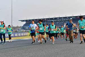 BIB: 50389, 2481
                            <button type="button" onclick="openModal(10558206)" class="btn btn-primary btn-sm float-right btn-popup" data-toggle="modal" data-target=".modal-high-quality">
                        <i class="fas fa-shopping-cart"></i> Add to Cart
                    </button>
                                            <button type="button" onclick="isThisMe(10558206, true)" class="btn btn-success btn-sm float-right btn-popup btn-isme hidden" data-toggle="tooltip" data-placement="bottom" title="นี่คือรูปของคุณใช่ไหม คลิกที่นี่เพื่อเอาเข้าอัลบั้ม">
                        <i class="fas fa-plus"></i> Add to album
                    </button>
                    <button type="button" onclick="isThisMe(10558206, false)" class="btn btn-warning btn-sm float-right btn-popup btn-isnotme hidden">
                        <i class="fas fa-ban"></i> Remove from album
                    </button>