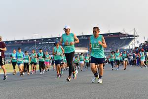 BIB: 51640
                            <button type="button" onclick="openModal(10547193)" class="btn btn-primary btn-sm float-right btn-popup" data-toggle="modal" data-target=".modal-high-quality">
                        <i class="fas fa-shopping-cart"></i> Add to Cart
                    </button>
                                            <button type="button" onclick="isThisMe(10547193, true)" class="btn btn-success btn-sm float-right btn-popup btn-isme hidden" data-toggle="tooltip" data-placement="bottom" title="นี่คือรูปของคุณใช่ไหม คลิกที่นี่เพื่อเอาเข้าอัลบั้ม">
                        <i class="fas fa-plus"></i> Add to album
                    </button>
                    <button type="button" onclick="isThisMe(10547193, false)" class="btn btn-warning btn-sm float-right btn-popup btn-isnotme hidden">
                        <i class="fas fa-ban"></i> Remove from album
                    </button>