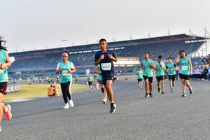 BIB: 50525, 5272
                            <button type="button" onclick="openModal(10538035)" class="btn btn-primary btn-sm float-right btn-popup" data-toggle="modal" data-target=".modal-high-quality">
                        <i class="fas fa-shopping-cart"></i> Add to Cart
                    </button>
                                            <button type="button" onclick="isThisMe(10538035, true)" class="btn btn-success btn-sm float-right btn-popup btn-isme hidden" data-toggle="tooltip" data-placement="bottom" title="นี่คือรูปของคุณใช่ไหม คลิกที่นี่เพื่อเอาเข้าอัลบั้ม">
                        <i class="fas fa-plus"></i> Add to album
                    </button>
                    <button type="button" onclick="isThisMe(10538035, false)" class="btn btn-warning btn-sm float-right btn-popup btn-isnotme hidden">
                        <i class="fas fa-ban"></i> Remove from album
                    </button>