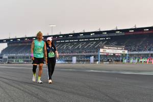 BIB: 53396, 53395
                            <button type="button" onclick="openModal(10564868)" class="btn btn-primary btn-sm float-right btn-popup" data-toggle="modal" data-target=".modal-high-quality">
                        <i class="fas fa-shopping-cart"></i> Add to Cart
                    </button>
                                            <button type="button" onclick="isThisMe(10564868, true)" class="btn btn-success btn-sm float-right btn-popup btn-isme hidden" data-toggle="tooltip" data-placement="bottom" title="นี่คือรูปของคุณใช่ไหม คลิกที่นี่เพื่อเอาเข้าอัลบั้ม">
                        <i class="fas fa-plus"></i> Add to album
                    </button>
                    <button type="button" onclick="isThisMe(10564868, false)" class="btn btn-warning btn-sm float-right btn-popup btn-isnotme hidden">
                        <i class="fas fa-ban"></i> Remove from album
                    </button>