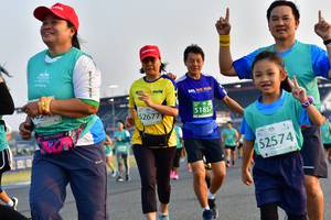 BIB: 52677, 51857, 52574
                            <button type="button" onclick="openModal(10558852)" class="btn btn-primary btn-sm float-right btn-popup" data-toggle="modal" data-target=".modal-high-quality">
                        <i class="fas fa-shopping-cart"></i> Add to Cart
                    </button>
                                            <button type="button" onclick="isThisMe(10558852, true)" class="btn btn-success btn-sm float-right btn-popup btn-isme hidden" data-toggle="tooltip" data-placement="bottom" title="นี่คือรูปของคุณใช่ไหม คลิกที่นี่เพื่อเอาเข้าอัลบั้ม">
                        <i class="fas fa-plus"></i> Add to album
                    </button>
                    <button type="button" onclick="isThisMe(10558852, false)" class="btn btn-warning btn-sm float-right btn-popup btn-isnotme hidden">
                        <i class="fas fa-ban"></i> Remove from album
                    </button>