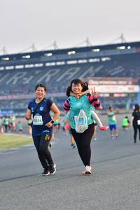 BIB: 3014
                            <button type="button" onclick="openModal(10564194)" class="btn btn-primary btn-sm float-right btn-popup" data-toggle="modal" data-target=".modal-high-quality">
                        <i class="fas fa-shopping-cart"></i> Add to Cart
                    </button>
                                            <button type="button" onclick="isThisMe(10564194, true)" class="btn btn-success btn-sm float-right btn-popup btn-isme hidden" data-toggle="tooltip" data-placement="bottom" title="นี่คือรูปของคุณใช่ไหม คลิกที่นี่เพื่อเอาเข้าอัลบั้ม">
                        <i class="fas fa-plus"></i> Add to album
                    </button>
                    <button type="button" onclick="isThisMe(10564194, false)" class="btn btn-warning btn-sm float-right btn-popup btn-isnotme hidden">
                        <i class="fas fa-ban"></i> Remove from album
                    </button>