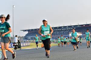 BIB: 53085
                            <button type="button" onclick="openModal(10548769)" class="btn btn-primary btn-sm float-right btn-popup" data-toggle="modal" data-target=".modal-high-quality">
                        <i class="fas fa-shopping-cart"></i> Add to Cart
                    </button>
                                            <button type="button" onclick="isThisMe(10548769, true)" class="btn btn-success btn-sm float-right btn-popup btn-isme hidden" data-toggle="tooltip" data-placement="bottom" title="นี่คือรูปของคุณใช่ไหม คลิกที่นี่เพื่อเอาเข้าอัลบั้ม">
                        <i class="fas fa-plus"></i> Add to album
                    </button>
                    <button type="button" onclick="isThisMe(10548769, false)" class="btn btn-warning btn-sm float-right btn-popup btn-isnotme hidden">
                        <i class="fas fa-ban"></i> Remove from album
                    </button>