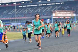 BIB: 7028
                            <button type="button" onclick="openModal(10564259)" class="btn btn-primary btn-sm float-right btn-popup" data-toggle="modal" data-target=".modal-high-quality">
                        <i class="fas fa-shopping-cart"></i> Add to Cart
                    </button>
                                            <button type="button" onclick="isThisMe(10564259, true)" class="btn btn-success btn-sm float-right btn-popup btn-isme hidden" data-toggle="tooltip" data-placement="bottom" title="นี่คือรูปของคุณใช่ไหม คลิกที่นี่เพื่อเอาเข้าอัลบั้ม">
                        <i class="fas fa-plus"></i> Add to album
                    </button>
                    <button type="button" onclick="isThisMe(10564259, false)" class="btn btn-warning btn-sm float-right btn-popup btn-isnotme hidden">
                        <i class="fas fa-ban"></i> Remove from album
                    </button>